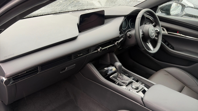 Mazda 3 2.5 e-Skyactiv G MHEV [140] Takumi 5dr Auto Petrol Hatchback - Image 9